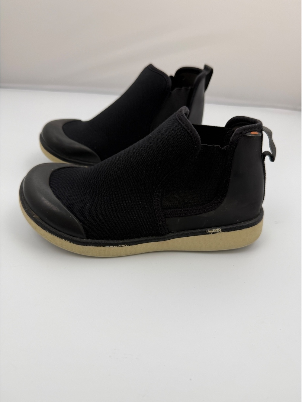 BOGS Kicker Chelsea Slip On Shoes Casual Waterproof Big Kids Size 2 (20.6cm)
